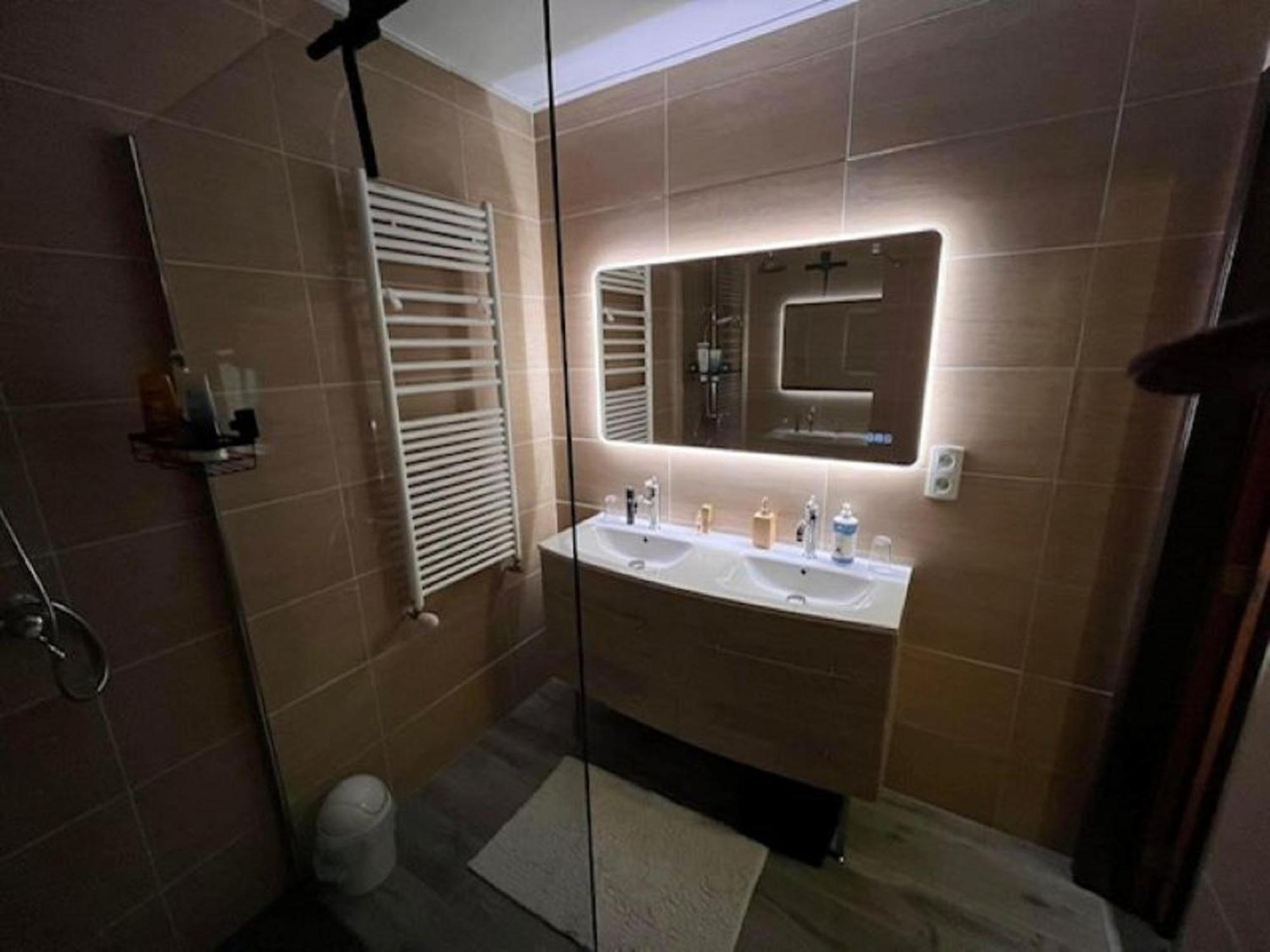 Luxe Vakantiewoning Met Jacuzzi En Sauna Foret D'animaux *
